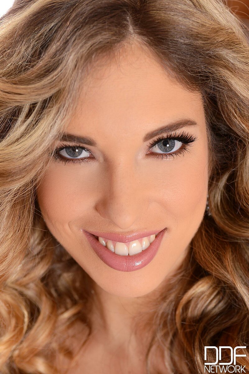 Кира, 56 лет, 4 размер груди